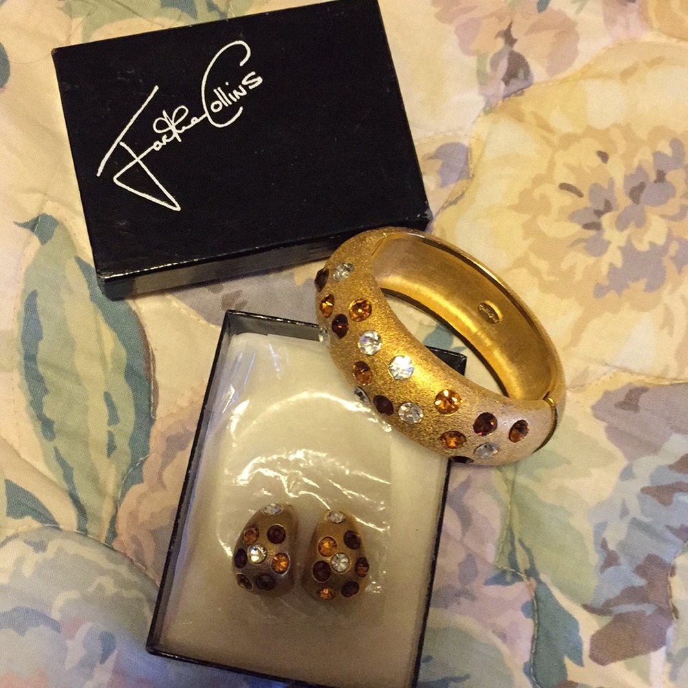 Jackie Collins earrings & bracelet